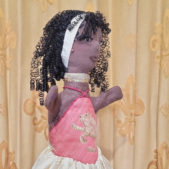 Custom Handmade Puppet Trio - Picture 7 of 12